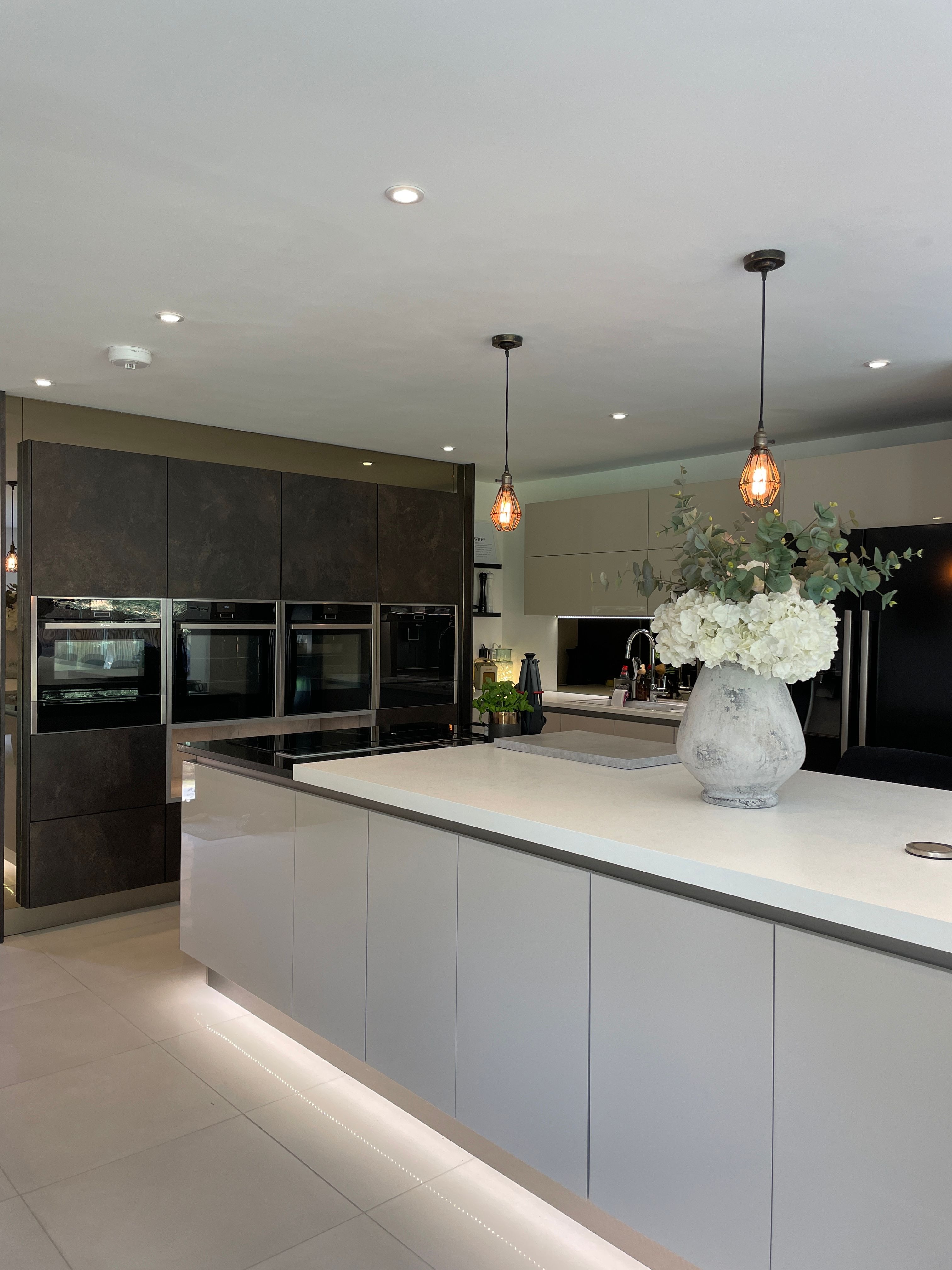 Häcker kitchens — handless Dark Concrete & Grey Matt